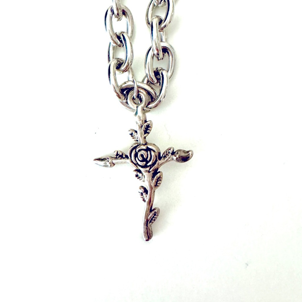 SILVER ROSE CROSS Necklace